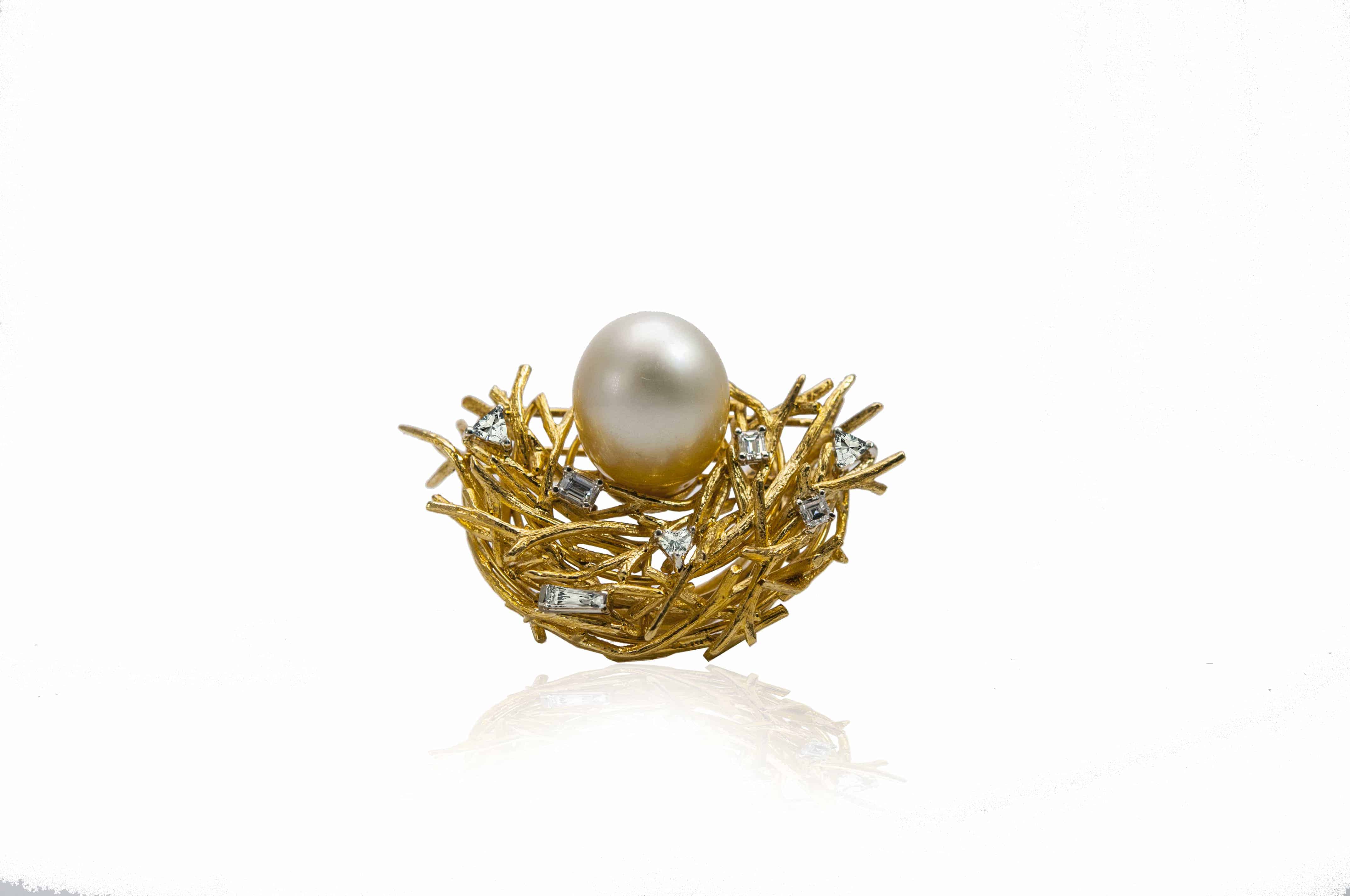 Mindham Fine Jewellery named the first jeweller to join Art Toronto 6